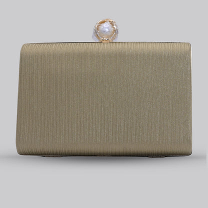 Criss Cross Clutch