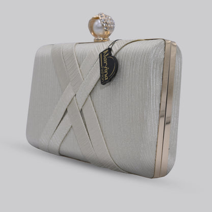 Criss Cross Clutch