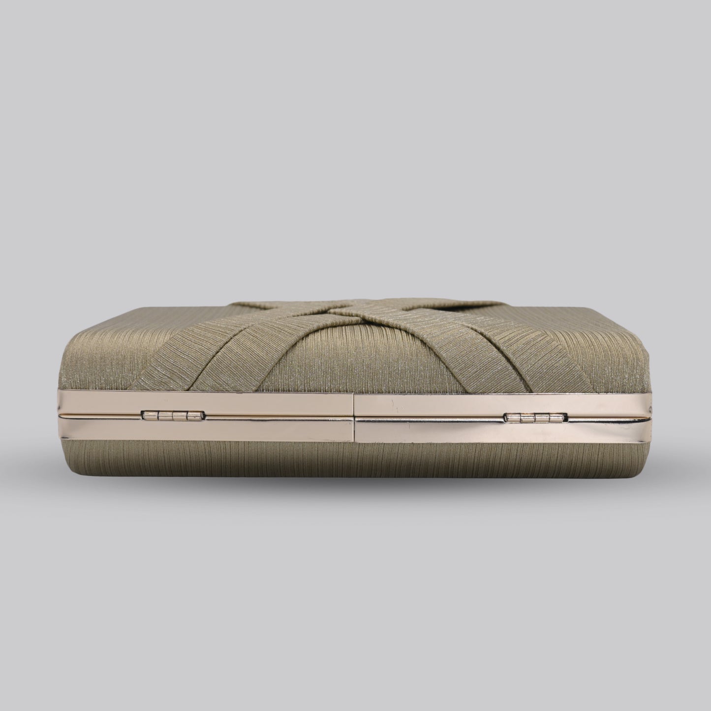 Criss Cross Clutch