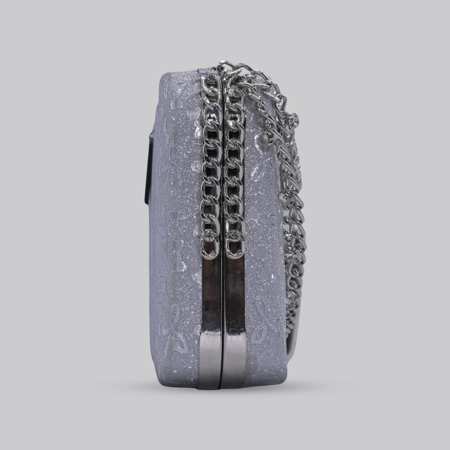 Diamond Clutch with Chain Handle